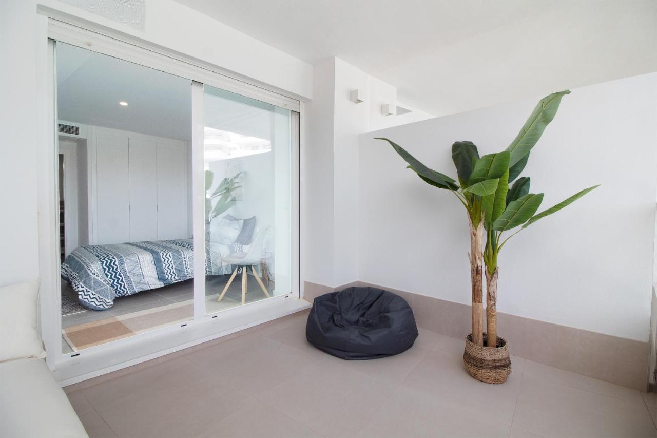 Global Properties, Apartamento Con Terraza Y Vistas A La Piscina En Gran Canet Canet d’En Berenguer Kültér fotó