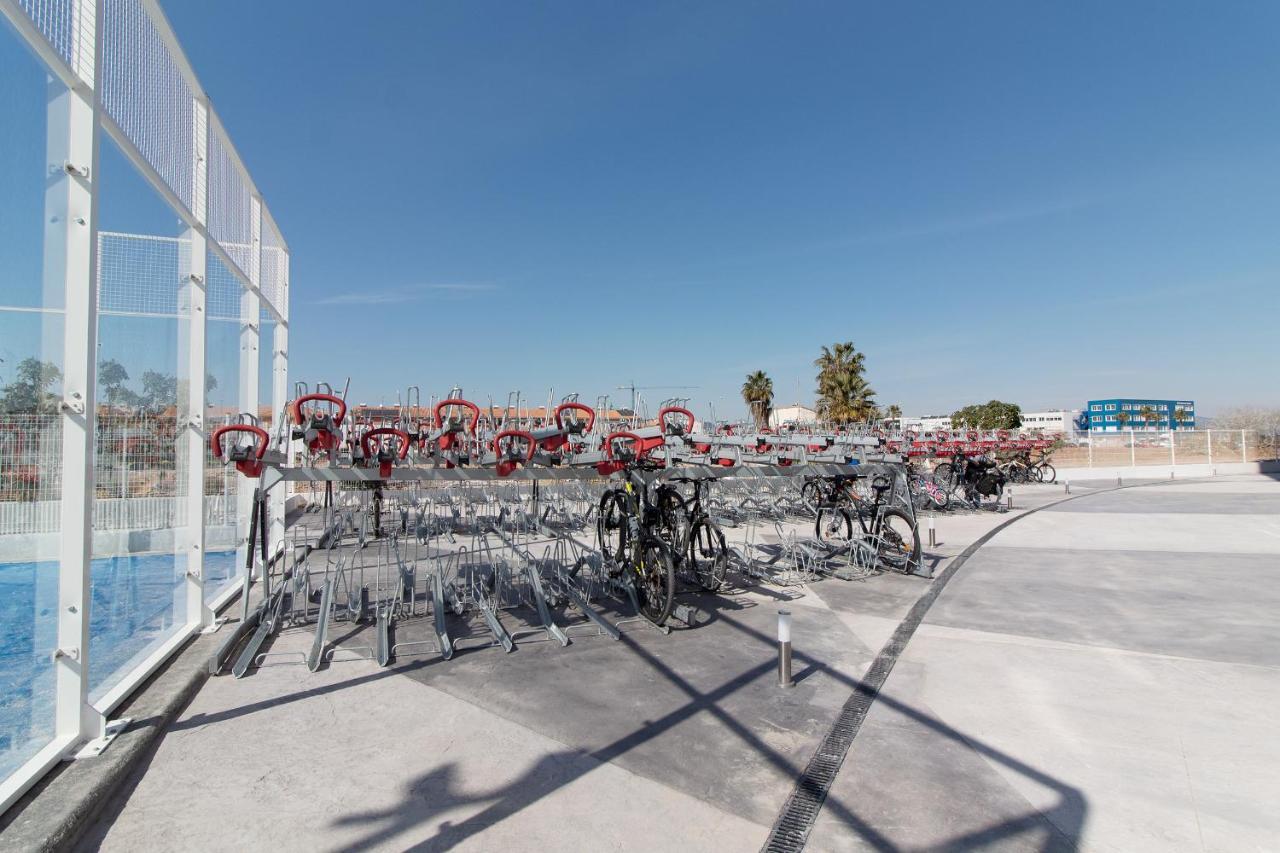Global Properties, Apartamento Con Terraza Y Vistas A La Piscina En Gran Canet Canet d’En Berenguer Kültér fotó