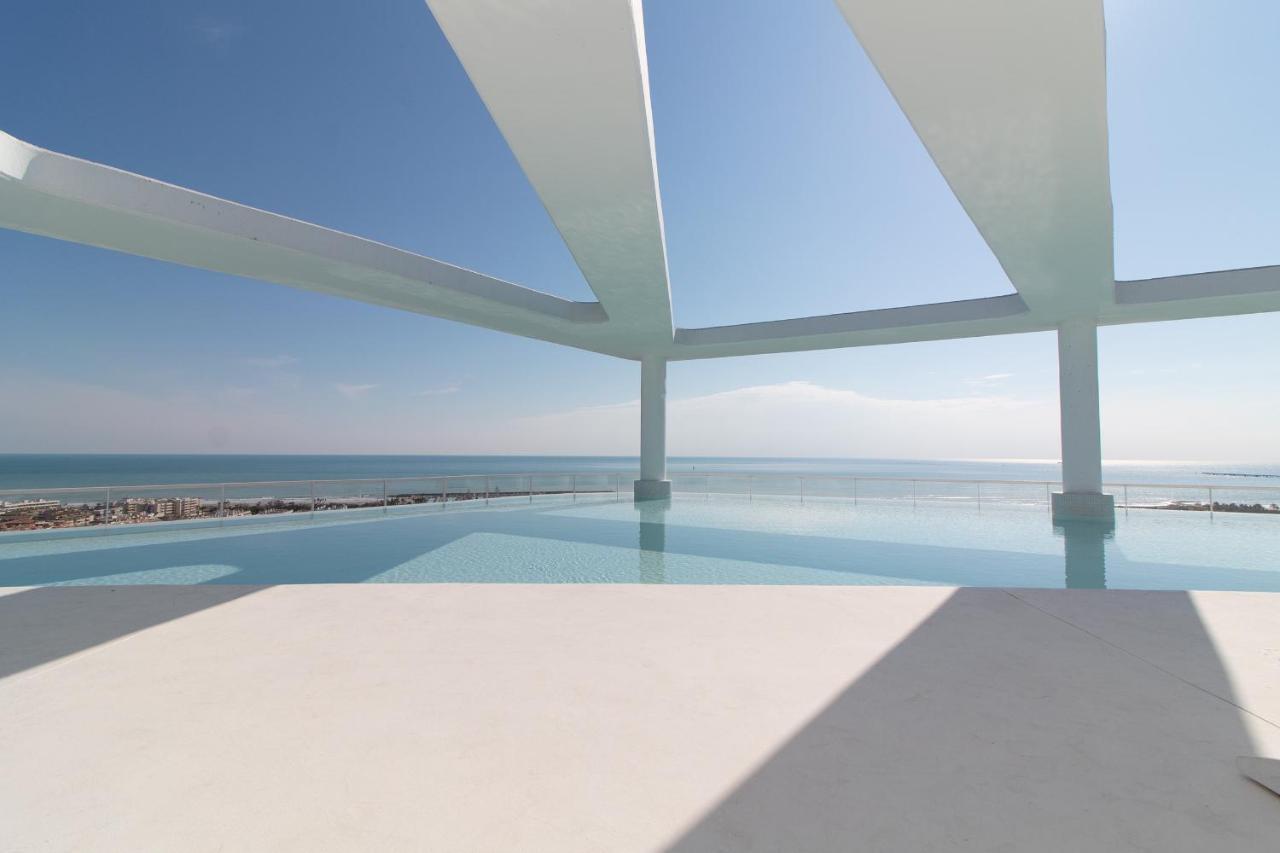 Global Properties, Apartamento Con Terraza Y Vistas A La Piscina En Gran Canet Canet d’En Berenguer Kültér fotó