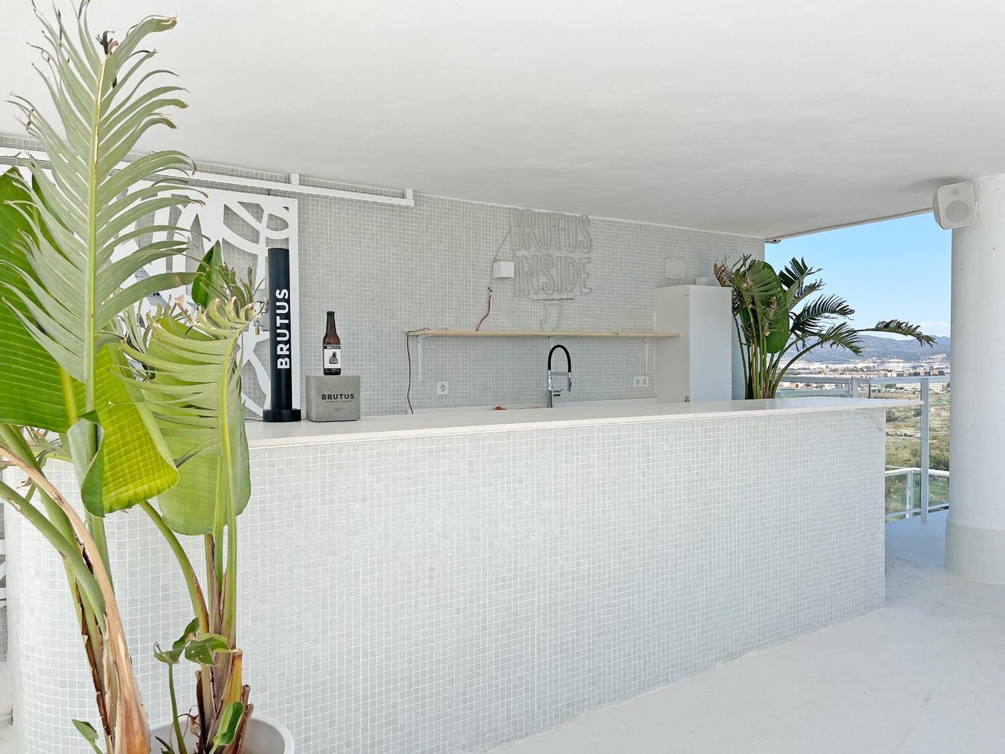 Global Properties, Apartamento Con Terraza Y Vistas A La Piscina En Gran Canet Canet d’En Berenguer Kültér fotó